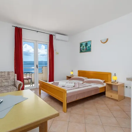 Sita Apartment *
