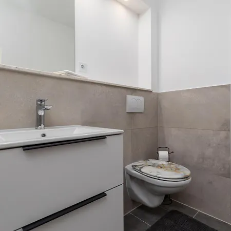Sita Apartment